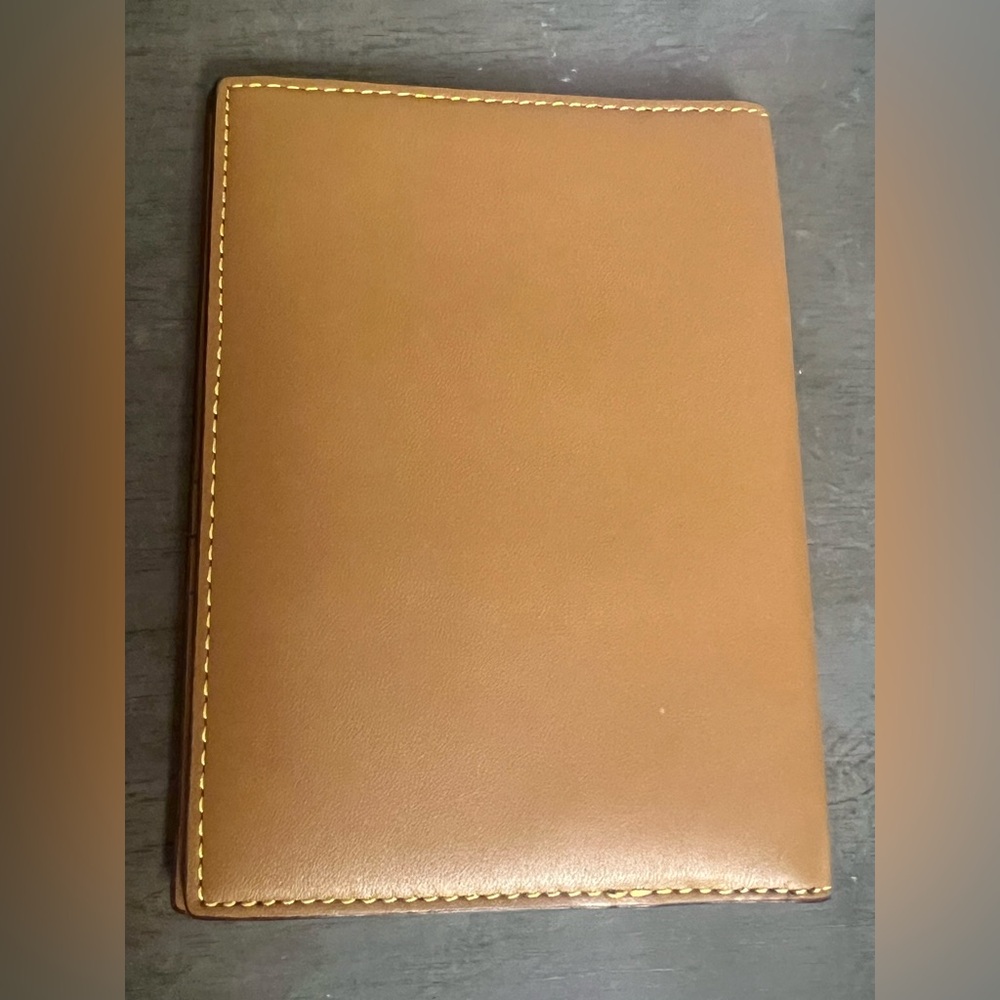 Coach Caramel Leather passport wallet - Picture 4 of 4